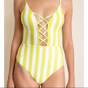 NEW WITH TAGS DIPPIN DAISYS Striped Yellow and White Swimsuit